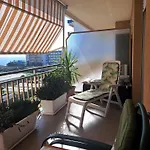- Terrazzo Vivibile Vista Mare, Wi-fi E Box Gratuiti *