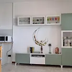 Apartman - Terrazzo Vivibile Vista Mare, Wi-fi E Box Gratuiti
