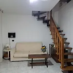 Apartman - Terrazzo Vivibile Vista Mare, Wi-fi E Box Gratuiti