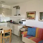 - Terrazzo Vivibile Vista Mare, Wi-fi E Box Gratuiti *