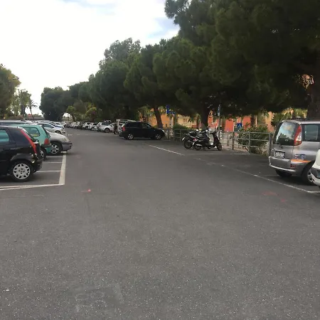 - Terrazzo Vivibile Vista Mare, Wi-fi E Box Gratuiti Appartement