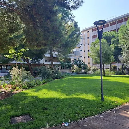 - Terrazzo Vivibile Vista Mare, Wi-fi E Box Auto Appartement *