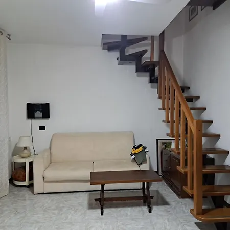 Appartement - Terrazzo Vivibile Vista Mare, Wi-fi E Box Gratuiti
