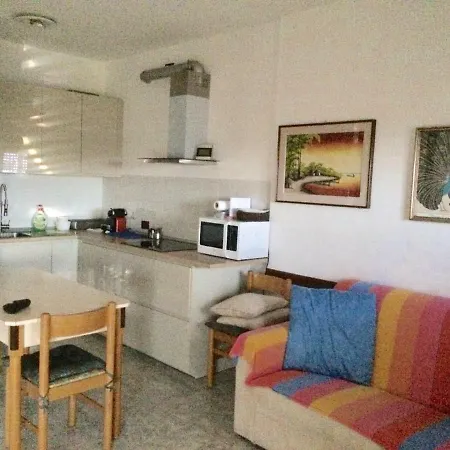 - Terrazzo Vivibile Vista Mare, Wi-fi E Box Gratuiti *