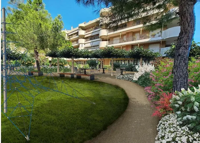 - Terrazzo Vivibile Vista Mare, Wi-fi E Box Gratuiti Vallecrosia