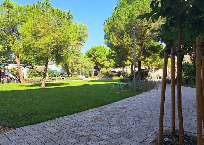 - Terrazzo Vivibile Vista Mare, Wi-fi E Box Gratuiti Vallecrosia